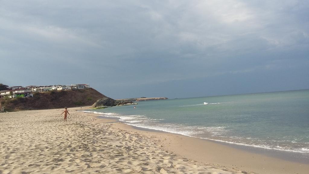 Bungalows St. Nicola Ahtopol Esterno foto